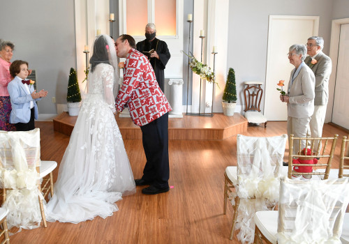 The Significance of Family and Friends in Ceremonies in Nashville, Tennessee